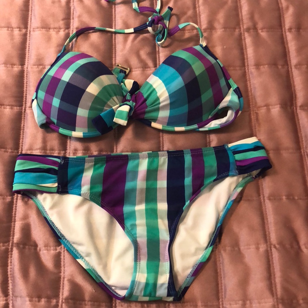 Swim suit